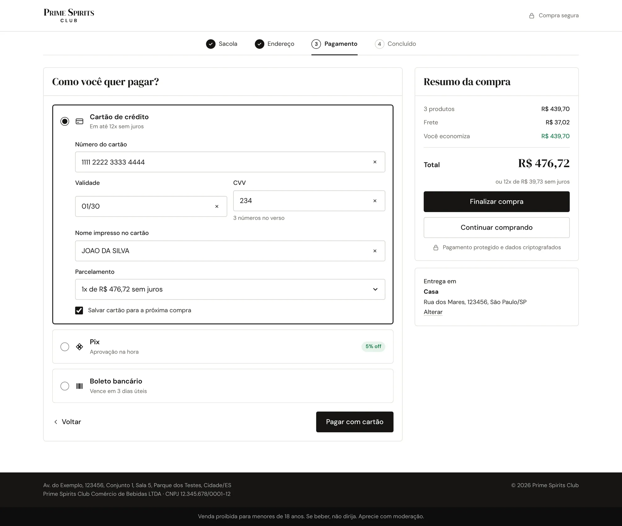 Pagamento com cartão de crédito, Pix ou boleto, e o resumo da compra ao lado.