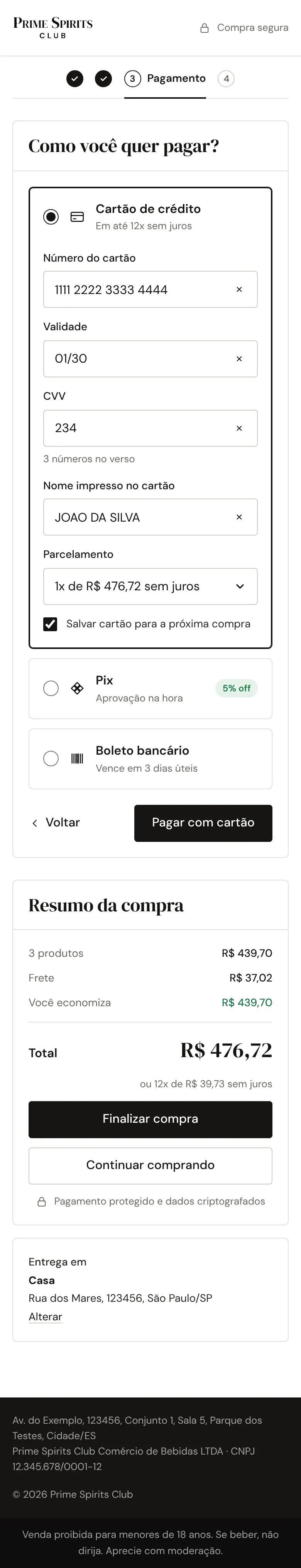Pagamento com cartão de crédito, Pix ou boleto, e o resumo da compra ao lado.