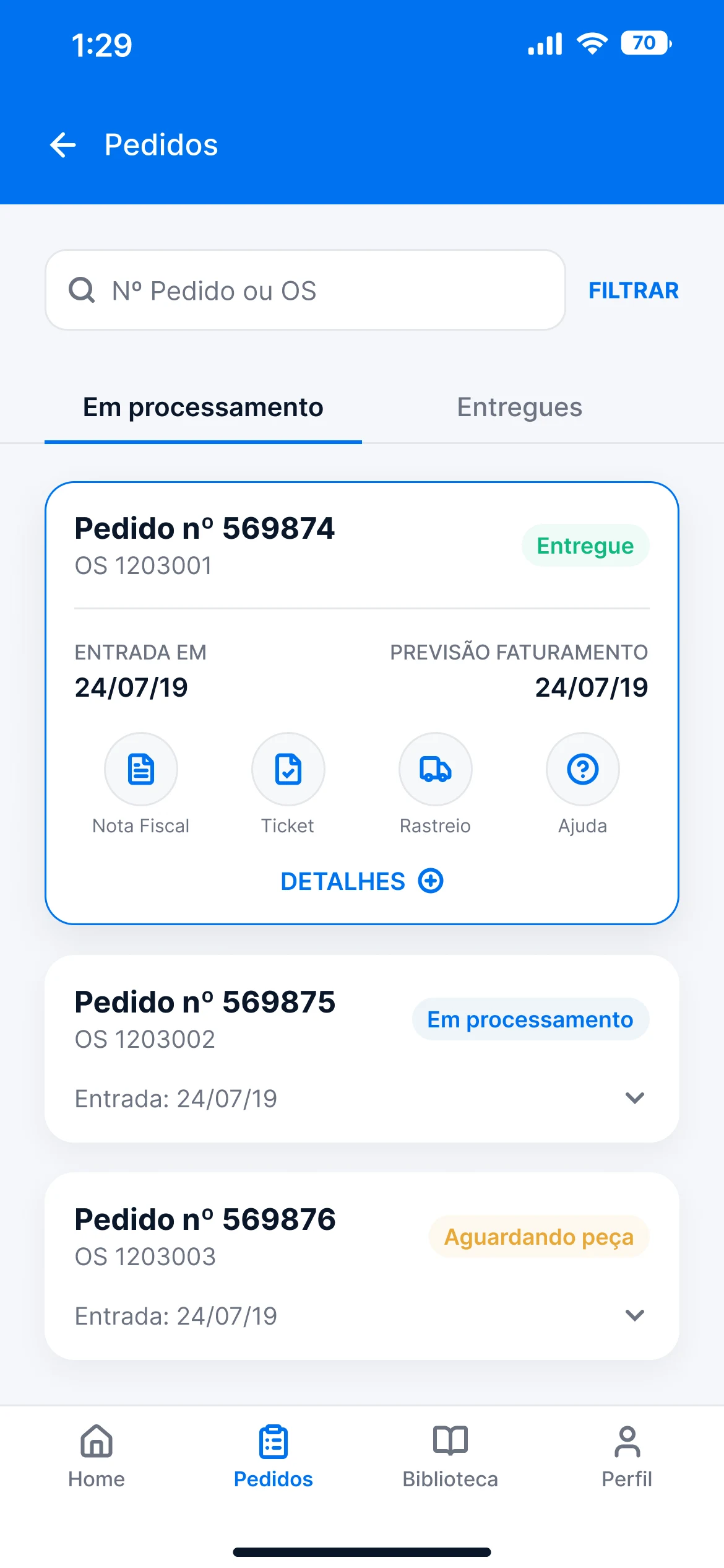Pedidos em processamento: número do pedido, OS, status e atalhos para nota fiscal, ticket, rastreio e ajuda