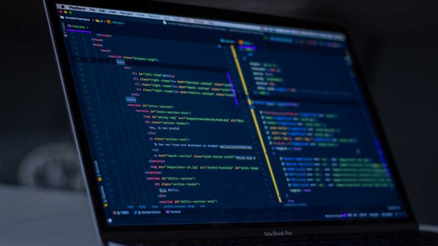 Guia de CI/CD no Git para times pequenos: performance, cache e runners